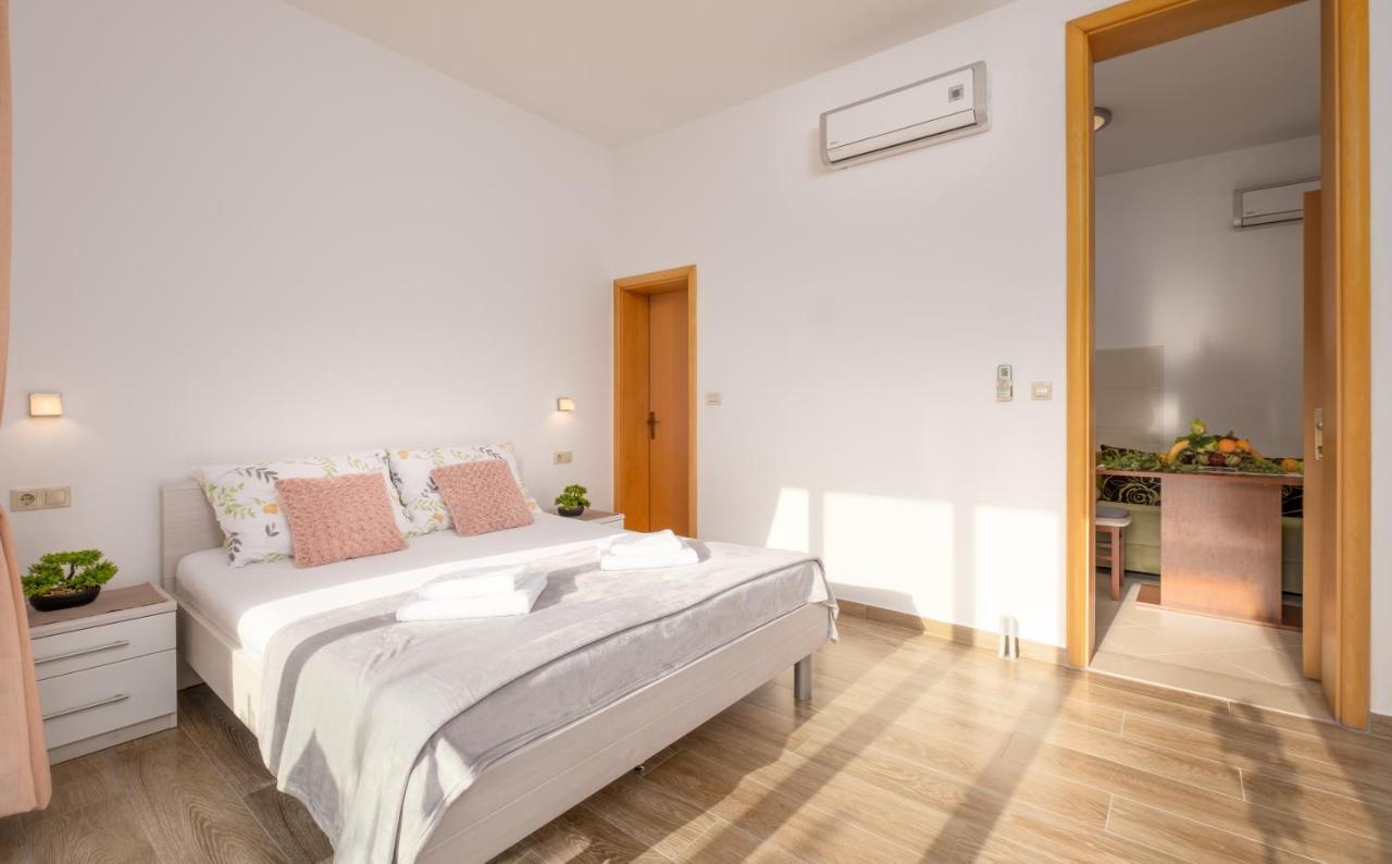 Studio Apartment Brigita 믈리니 외부 사진