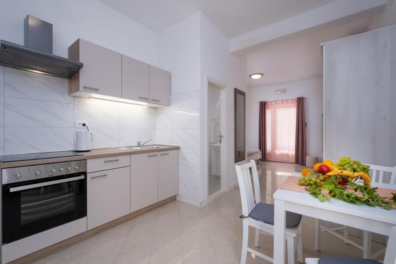 Studio Apartment Brigita 믈리니 외부 사진
